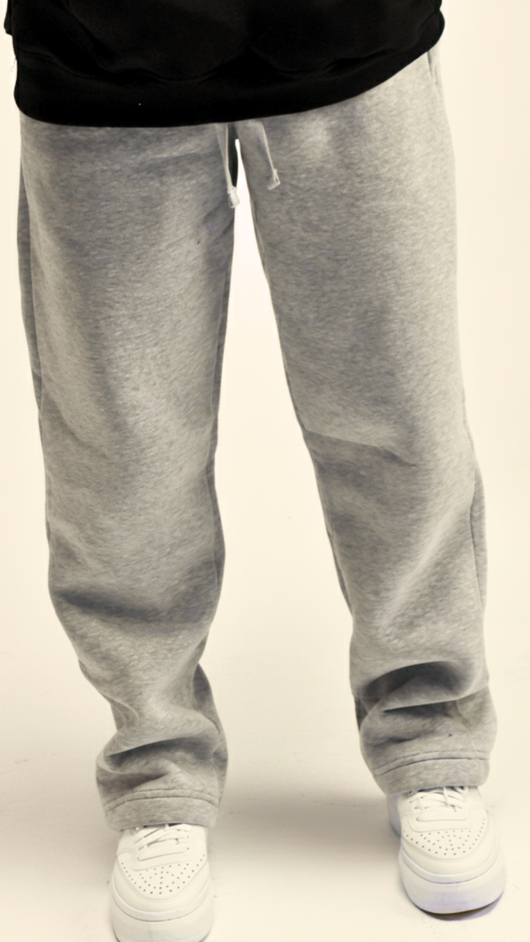 850 GSM Sweatpants – Casual, Premium Styling in Cairo 2026