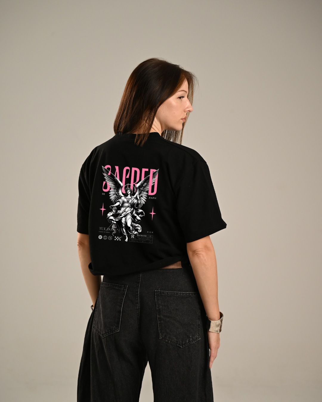Sacred Queen Caviar | Oversize Fit | Short Sleeve Crop Top