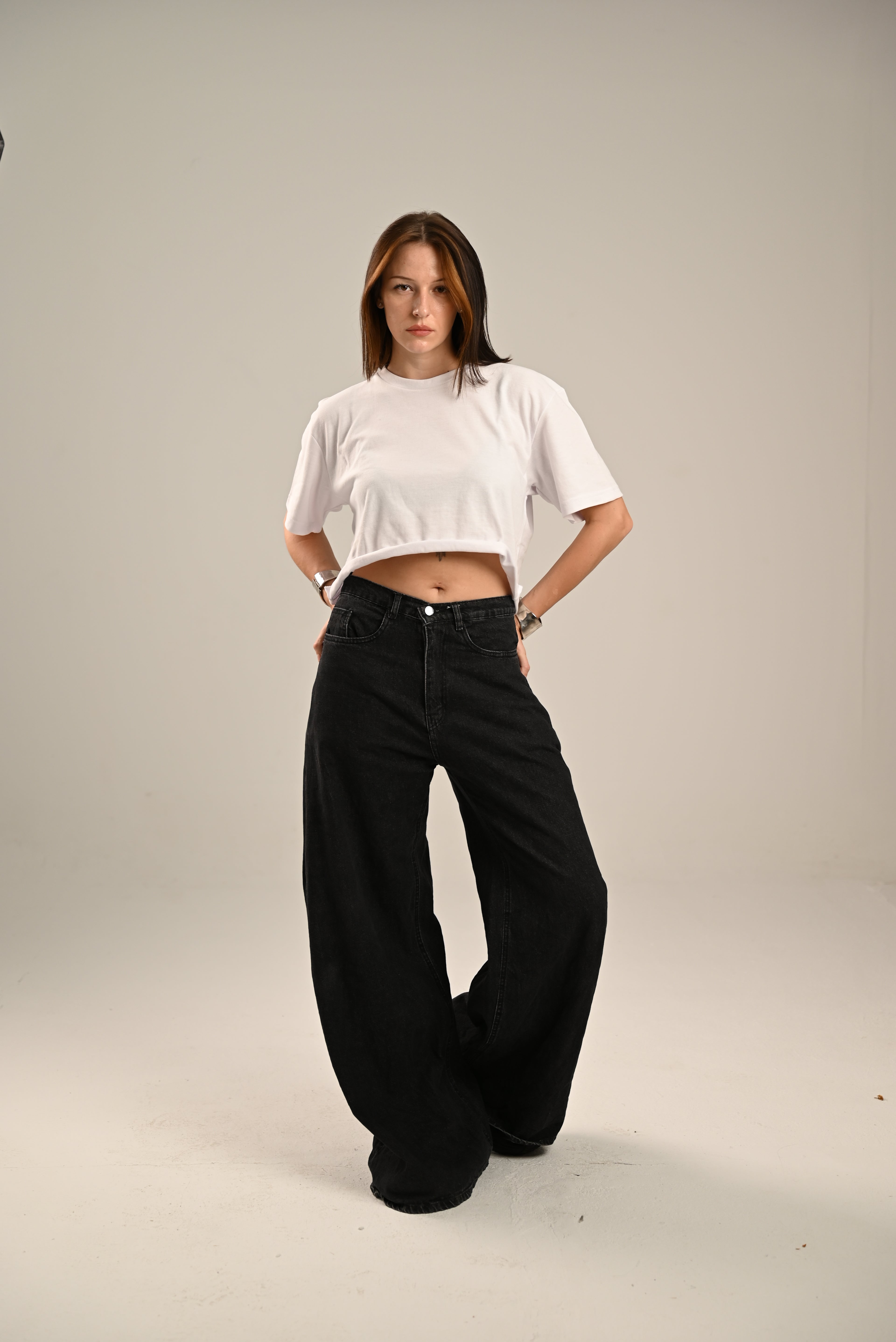 Luxury Caviar | Oversize Fit | Short Sleeve Crop Top