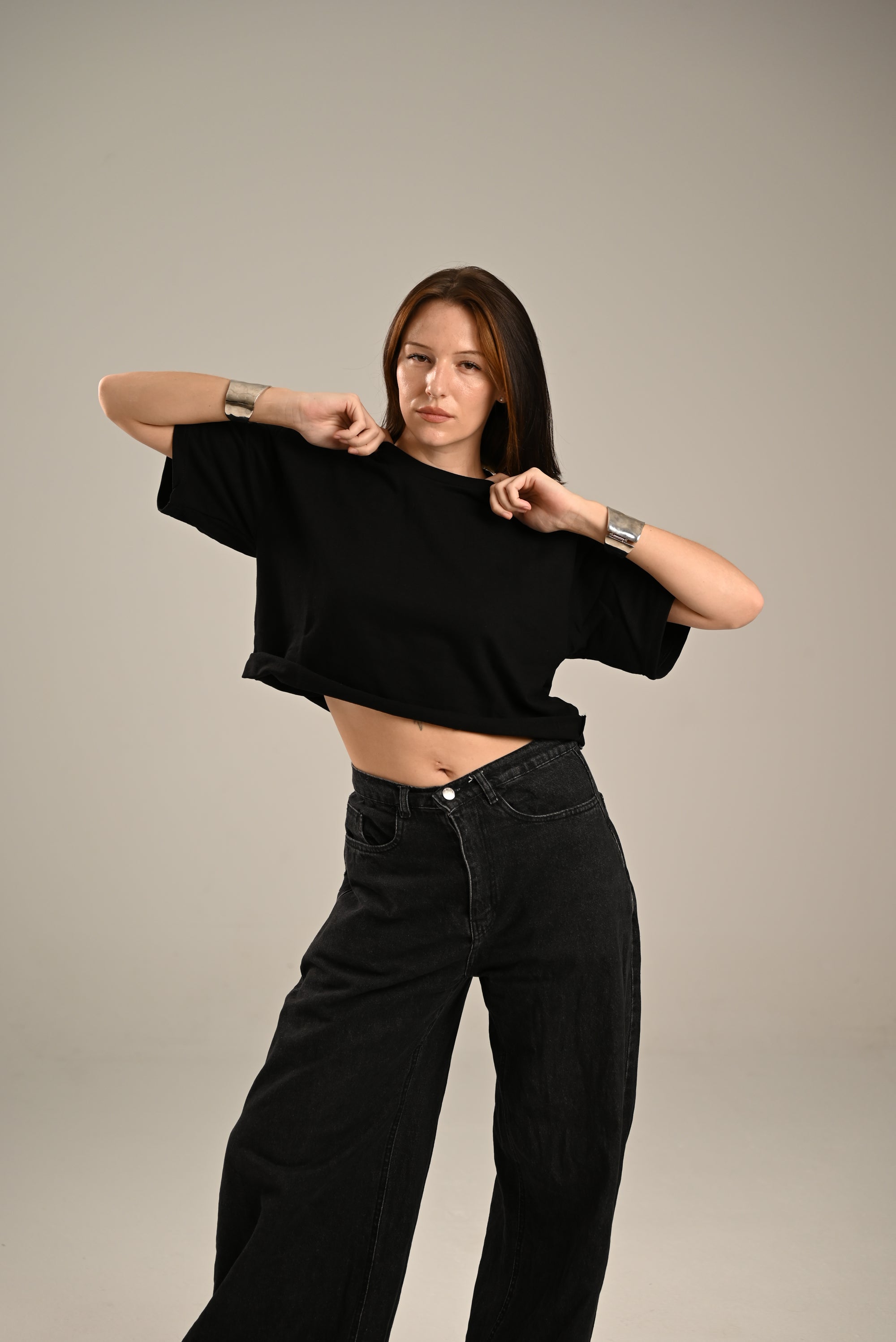 Luxury Caviar | Oversize Fit | Short Sleeve Crop Top