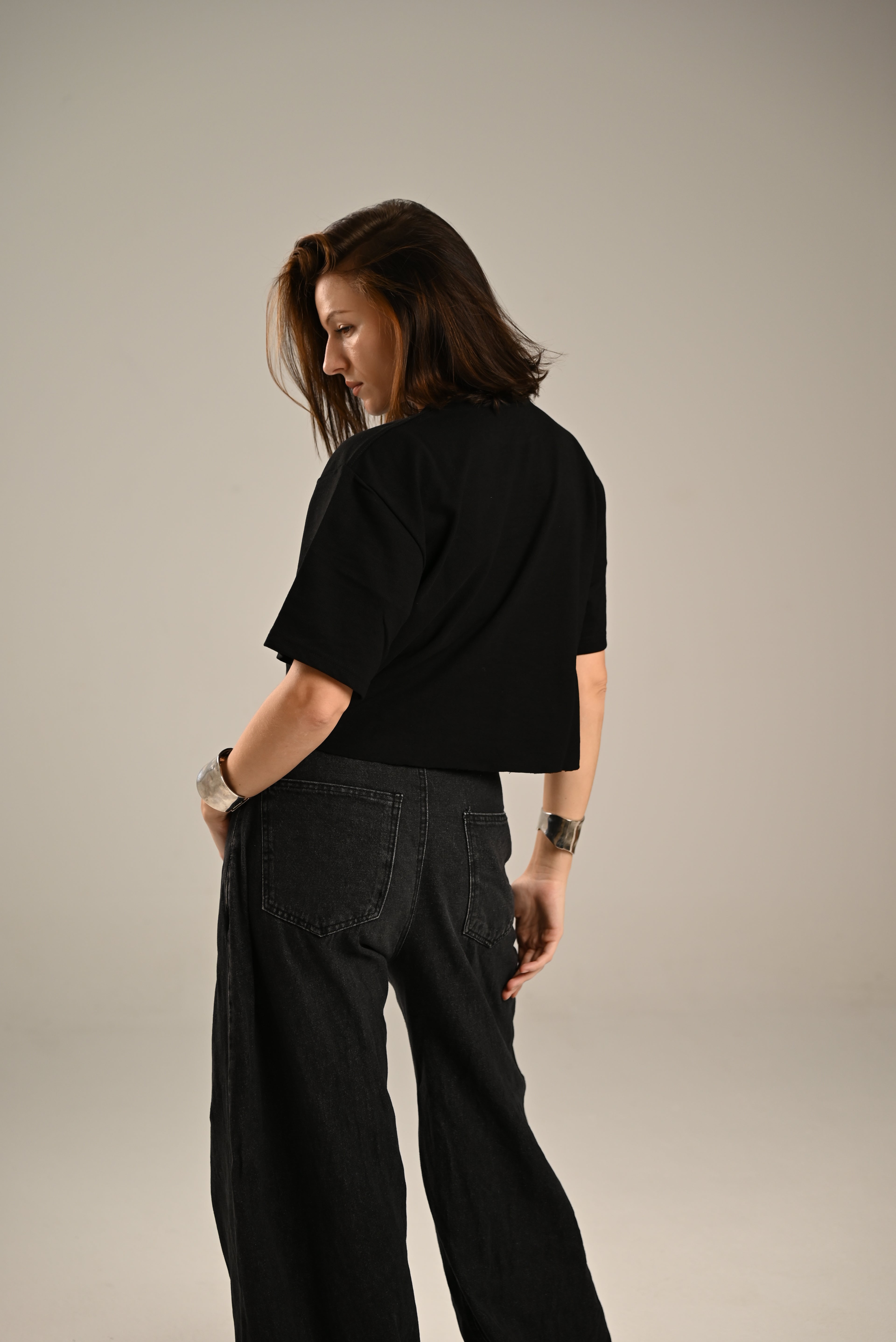 Luxury Caviar | Oversize Fit | Short Sleeve Crop Top